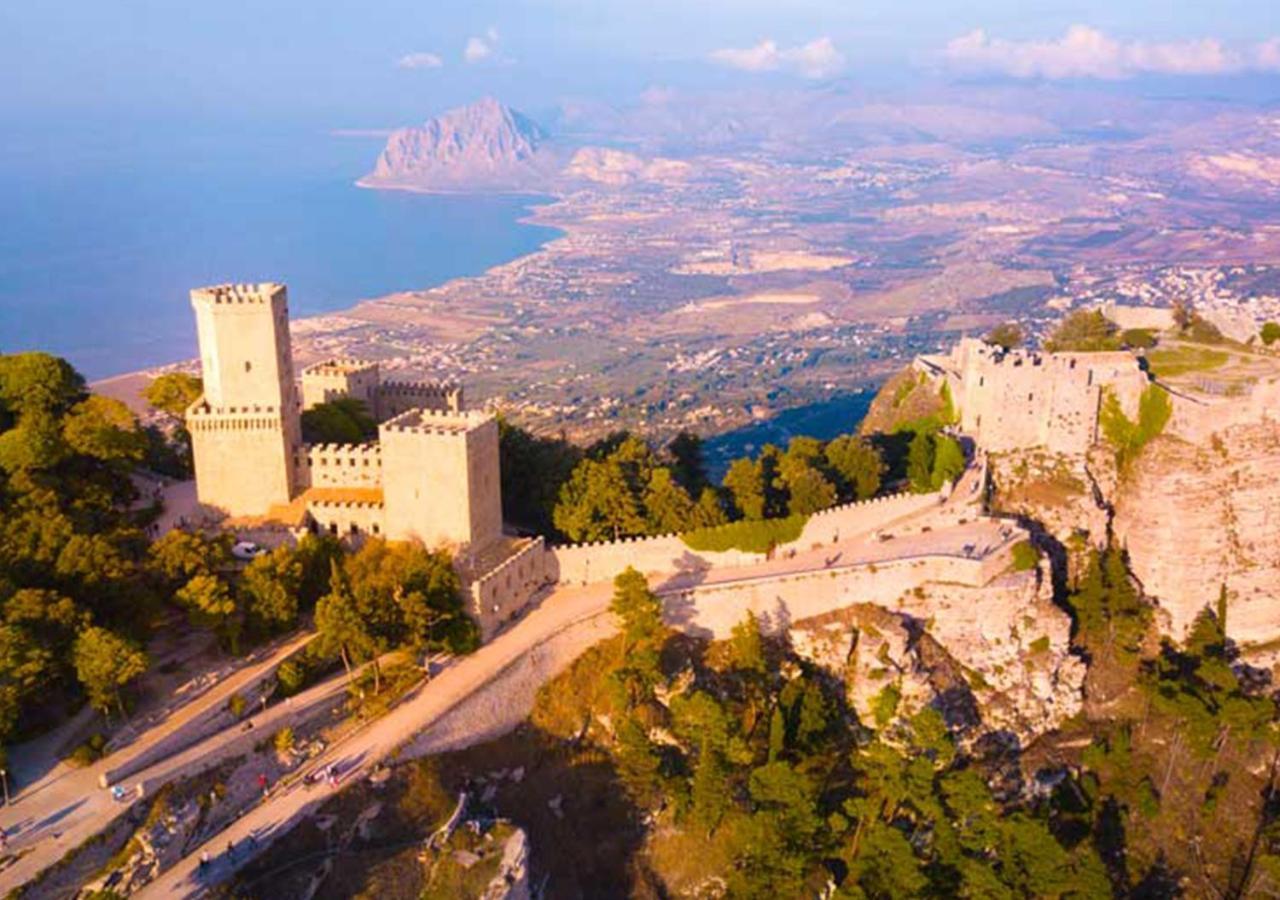 B&B Profumi Di Sicilia Valderice Luaran gambar