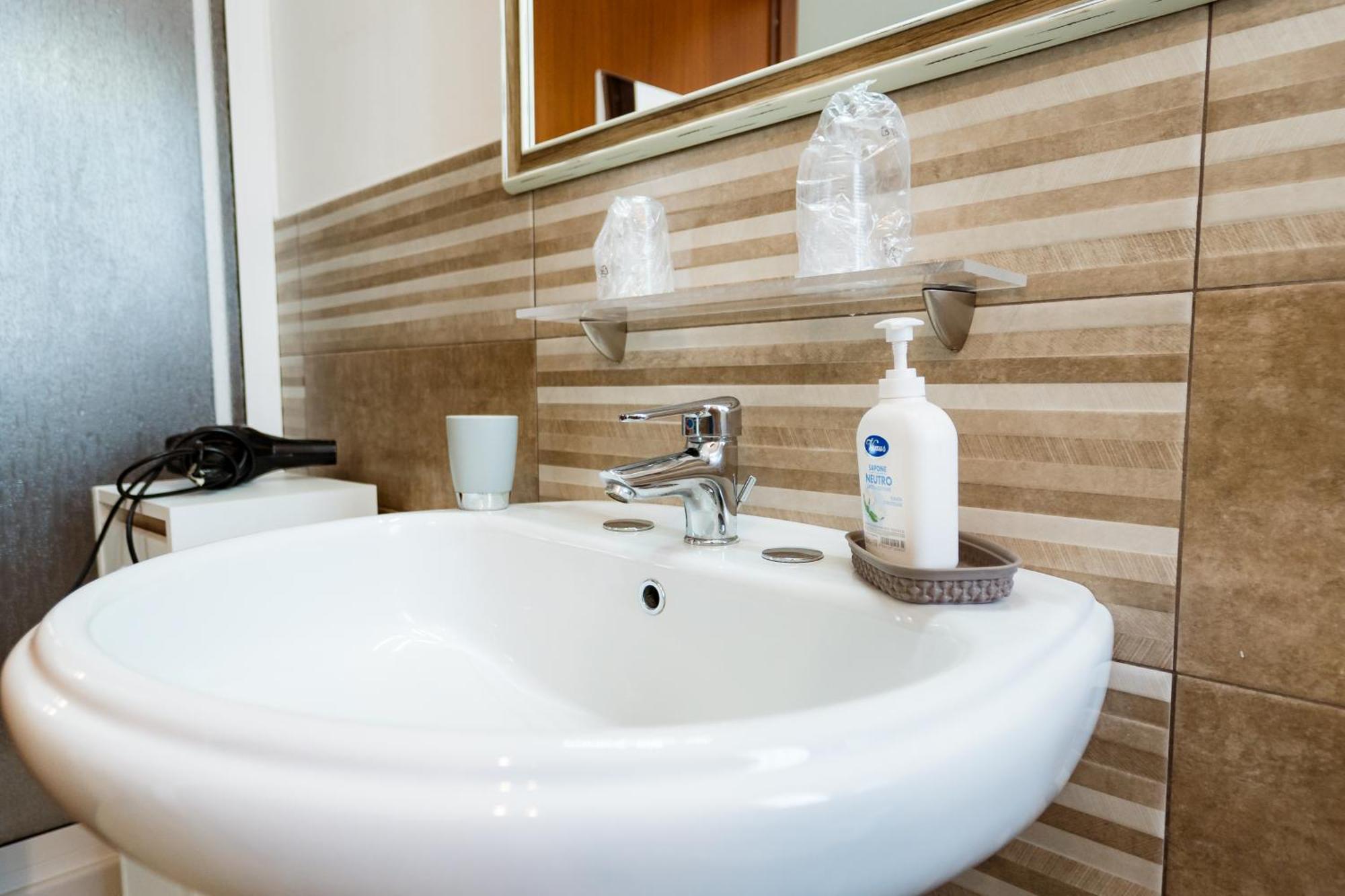 B&B Profumi Di Sicilia Valderice Luaran gambar