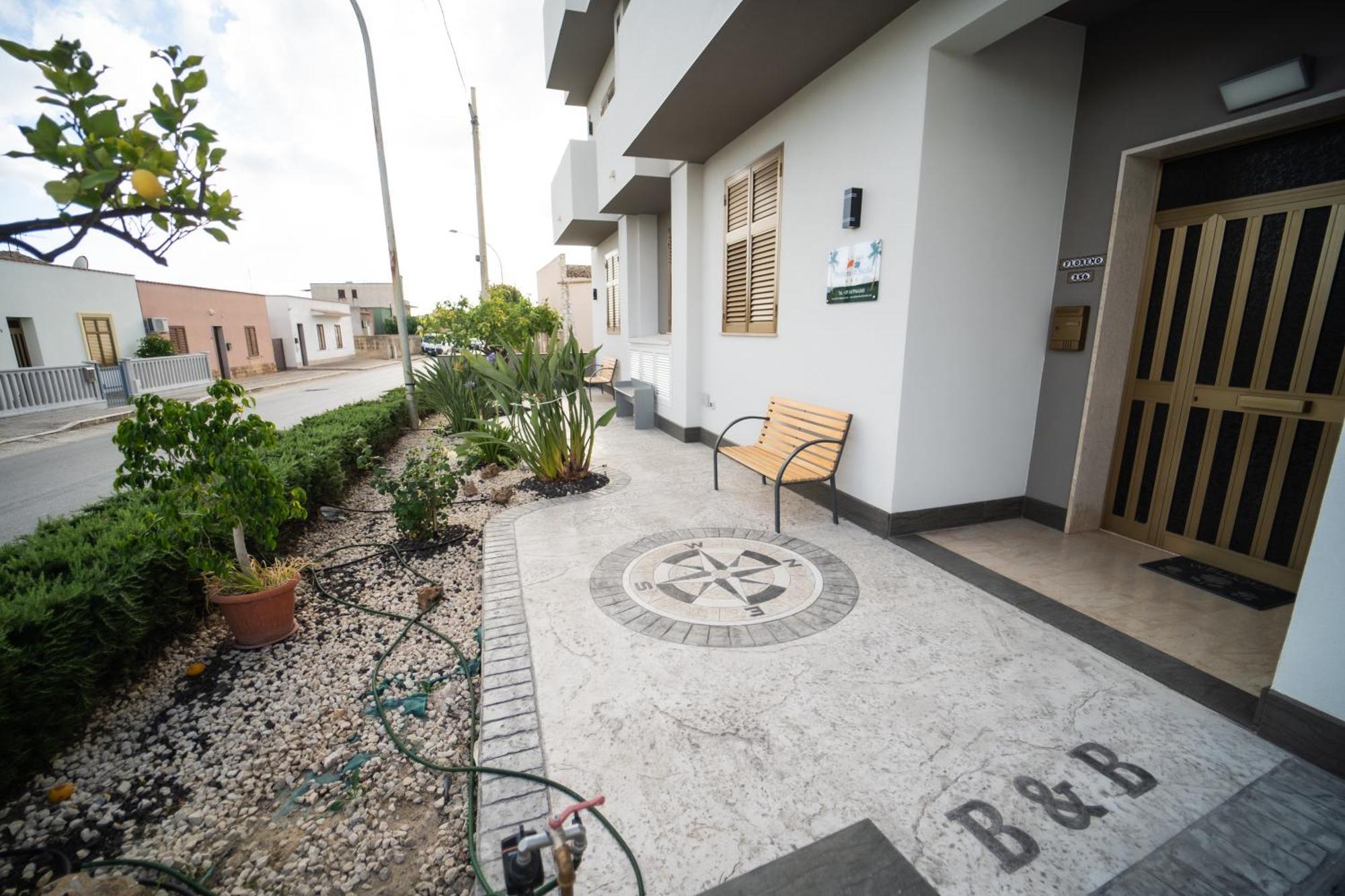 B&B Profumi Di Sicilia Valderice Luaran gambar